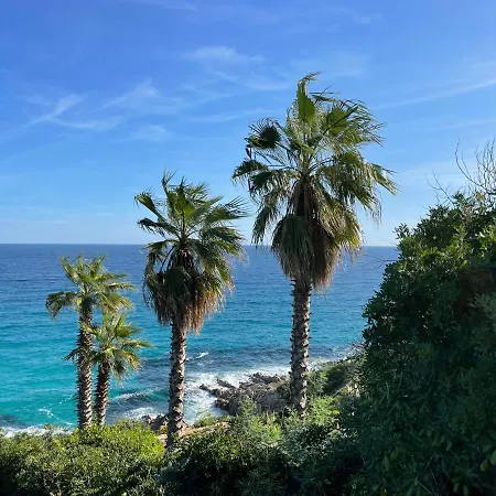 Le Nid T2 Grande Terrasse Au Parc Santa Lucia Raphael Bord De Mer Calanque A 100m