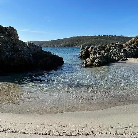 Апартаменти Le Nid T2 Grande Terrasse Au Parc Santa Lucia Raphael Bord De Mer Calanque A 100m